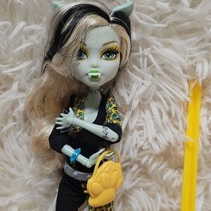 Monster High by Mattel G1 (OOB) Freaky Fusion Frankie Stein 2014 Original Access